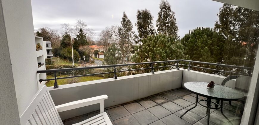 Bayonne ARROUSETS – T3 Meublé à l&rsquo;année de 57m² avec Terrasse