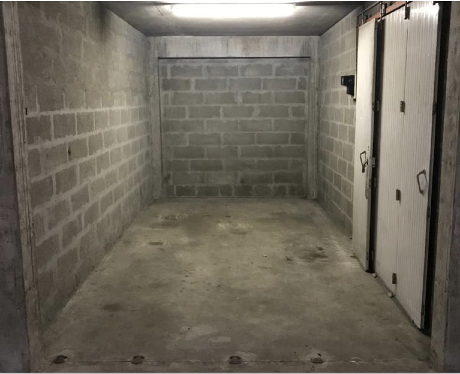 BOX de 13 m² avenue du Moulyn à Biarritz