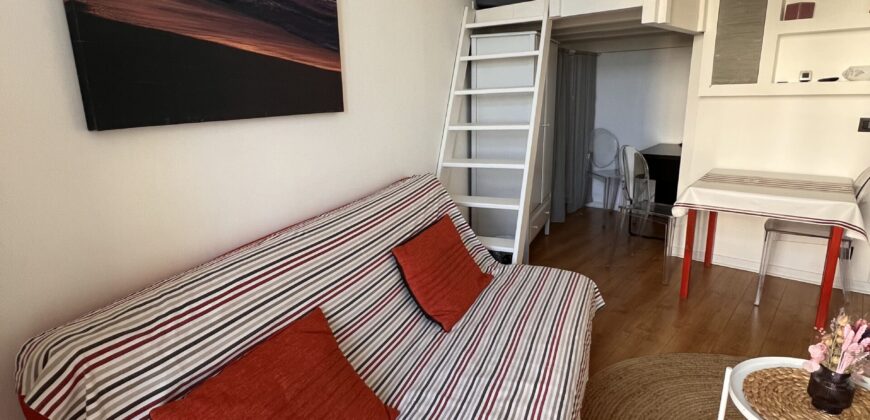 EXCLU Vue Océan – Quartier du Phare –  Studio en excellent état avec mezzanine