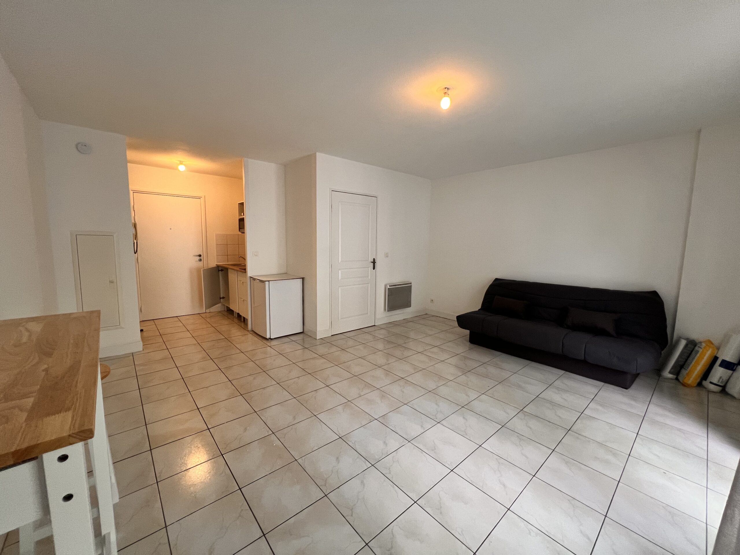 Anglet STUDIO Meublé à louer à l&rsquo;année