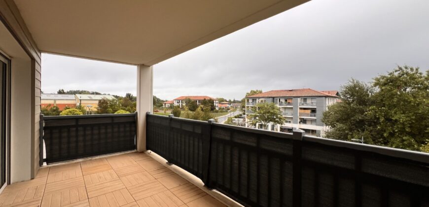 Saint Martin de Seignanx- Centre Ville- Exclu- T3 de 62 m² avec Terrasse de 13 m² – Vue Dégagée