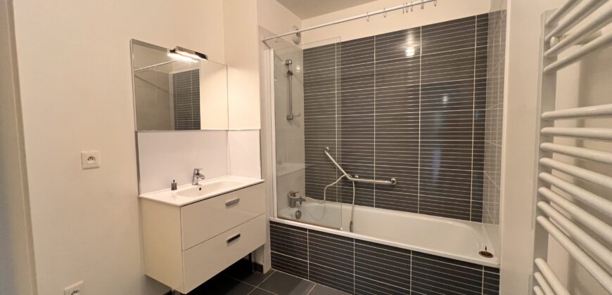 Saint Martin de Seignanx- Centre Ville- Exclu- T3 de 62 m² avec Terrasse de 13 m² – Vue Dégagée